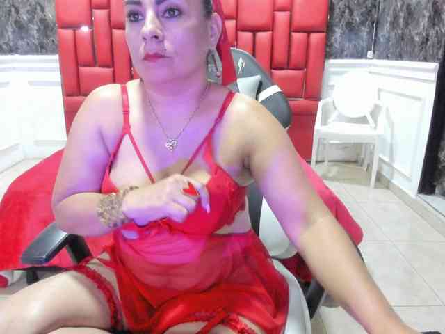 Ladyxmilf webcam