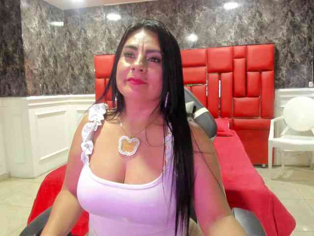Ladyxmilf webcam