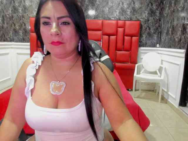 Ladyxmilf webcam
