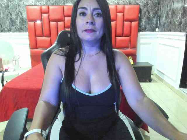 Ladyxmilf webcam