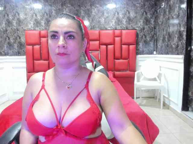 Ladyxmilf webcam