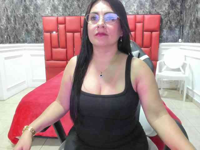Ladyxmilf webcam
