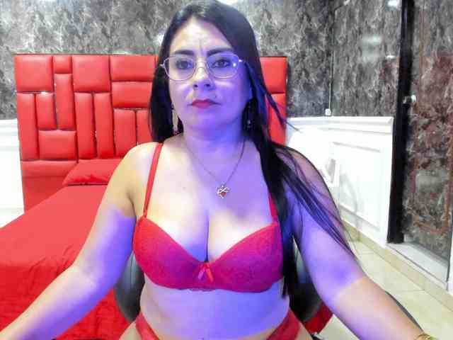 Ladyxmilf webcam