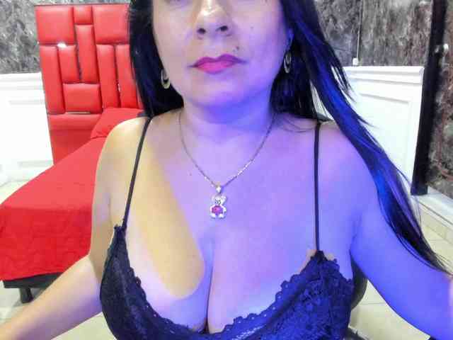 Ladyxmilf webcam