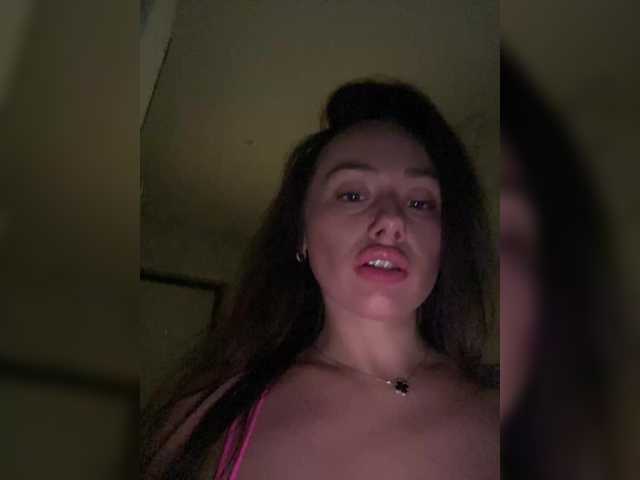 sochnayaaa's BongaCams show and profile