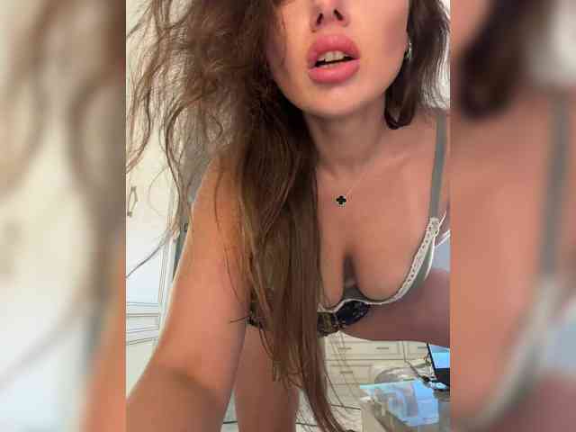 Dikiy_Angel webcam
