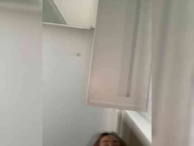 sochnayaaa's webcam live show
