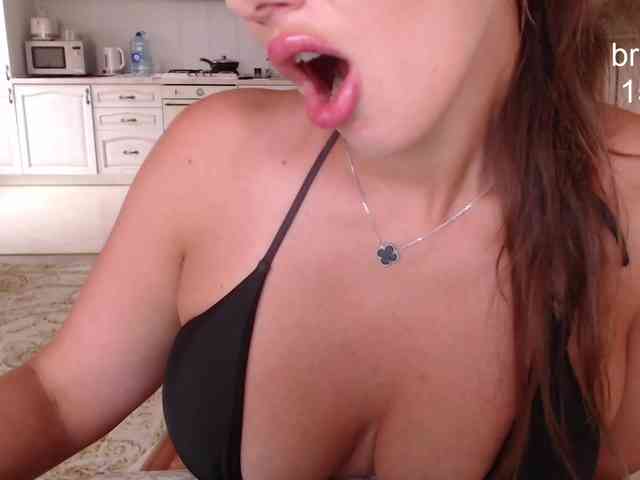 sochnayaaa's webcam live show