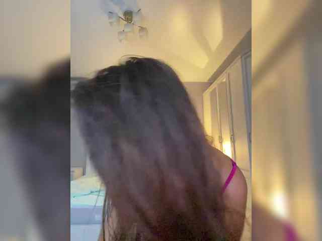 sochnayaaa's webcam live show