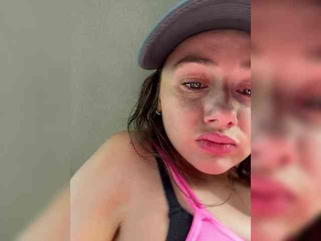 Dikiy_Angel webcam