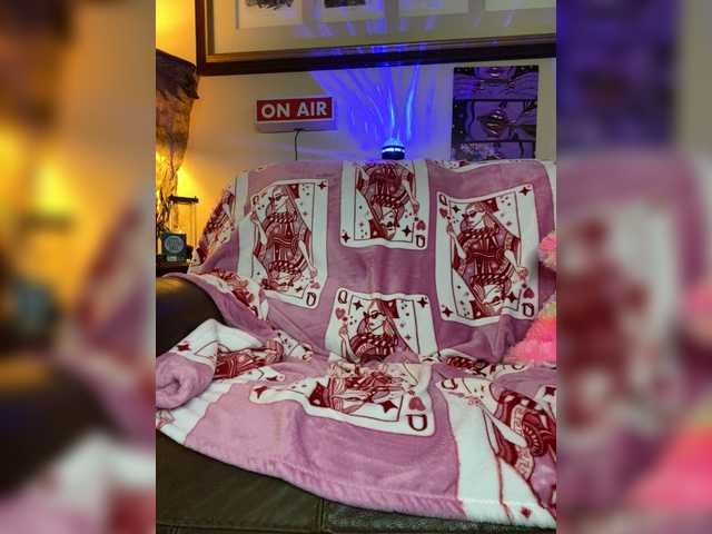 TheDime's BongaCams show and profile