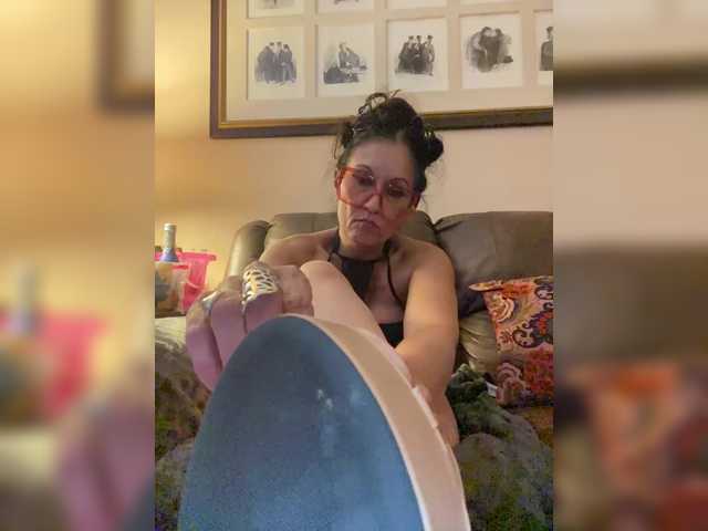 TheDime's BongaCams show and profile