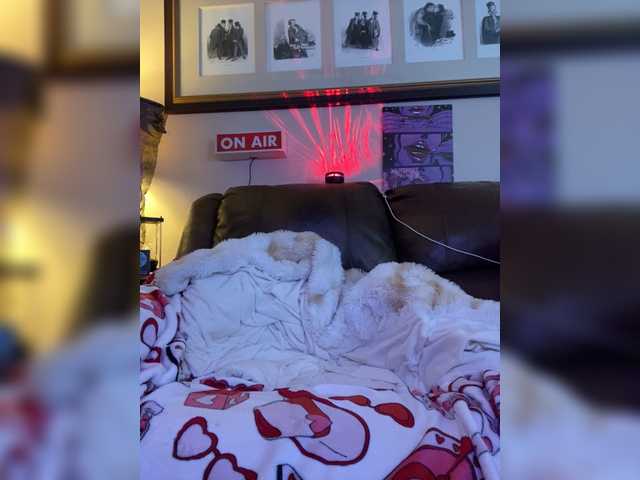 TheDime's BongaCams show and profile