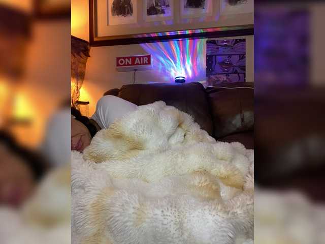 TheDime's BongaCams show and profile