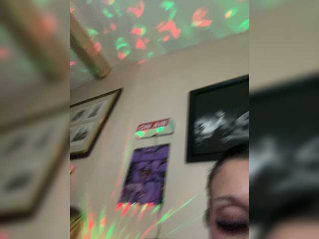 TheDime's BongaCams show and profile