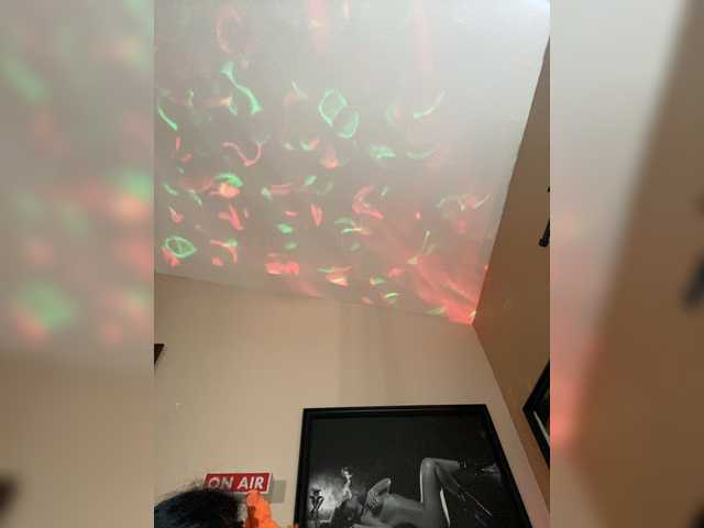 TheDime's BongaCams show and profile