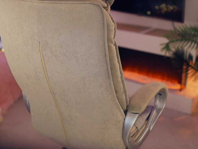 -white-kitty-'s BongaCams show and profile