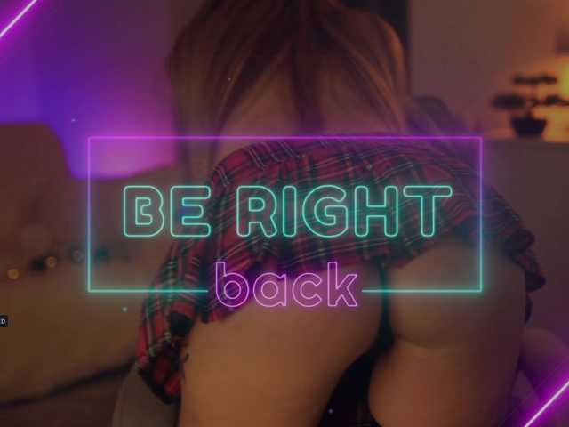 -white-kitty-'s BongaCams show and profile