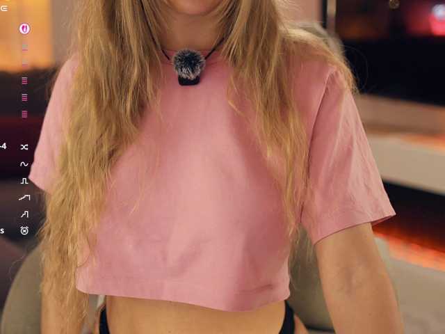 -white-kitty- cam belle