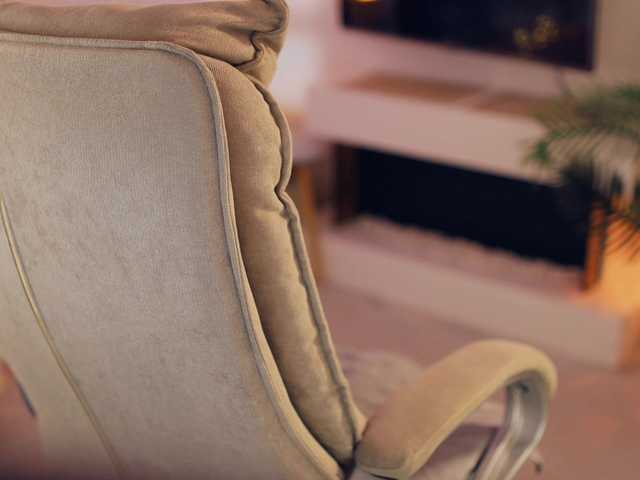 -white-kitty-'s BongaCams show and profile