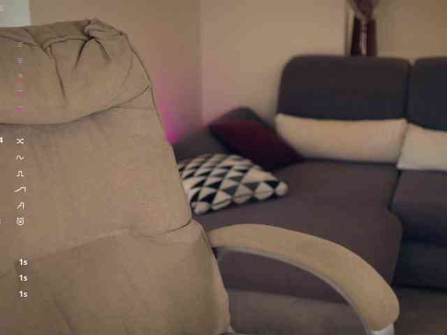 _mellie webcam