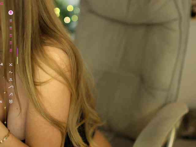 _mellie webcam