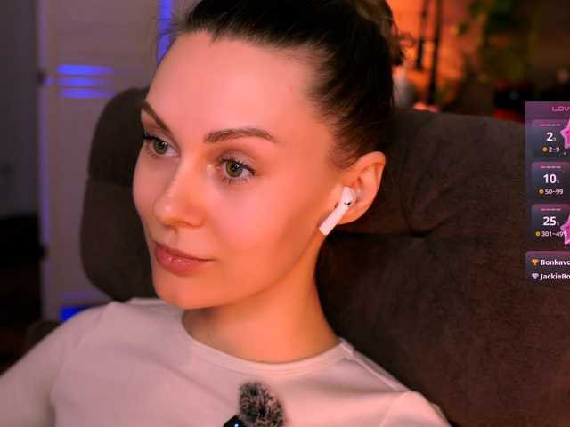 -JesusWife-'s BongaCams show and profile