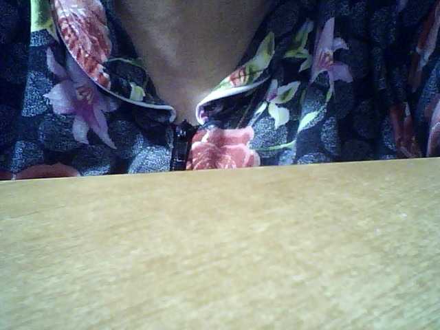 SEKSIMARI-5's BongaCams show and profile