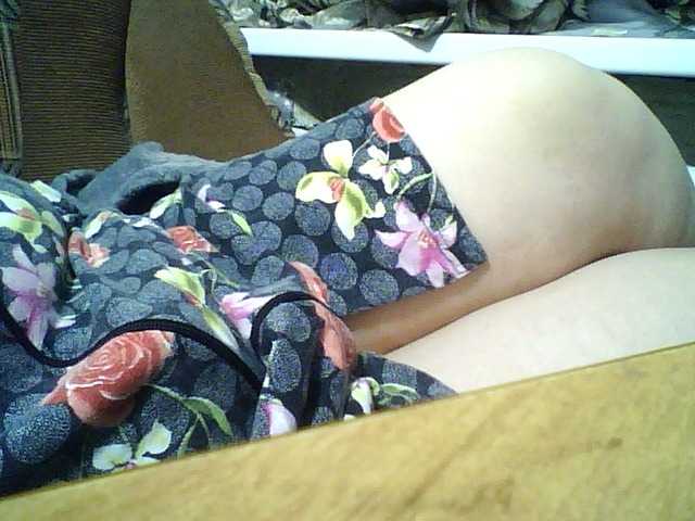 SEKSIMARI-5's BongaCams show and profile