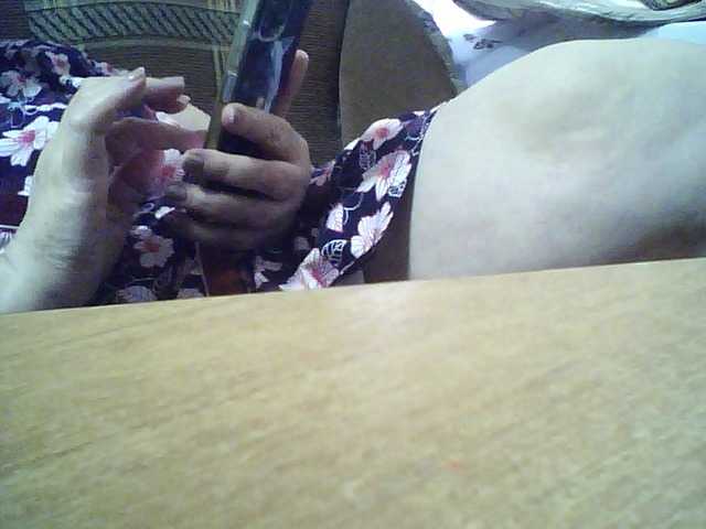 SEKSIMARI-5's BongaCams show and profile