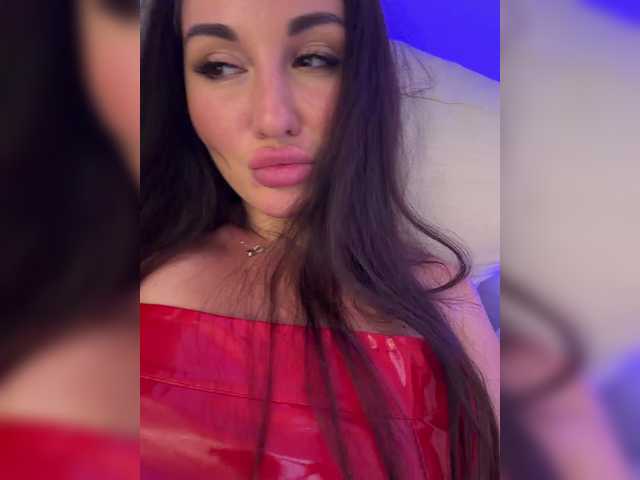 Vishenka7777's BongaCams show and profile