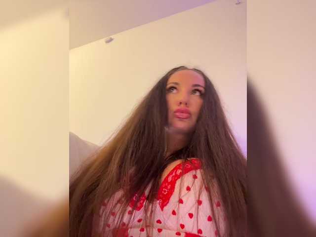 Vishenka7777's BongaCams show and profile