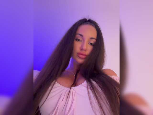 Vishenka7777's BongaCams show and profile