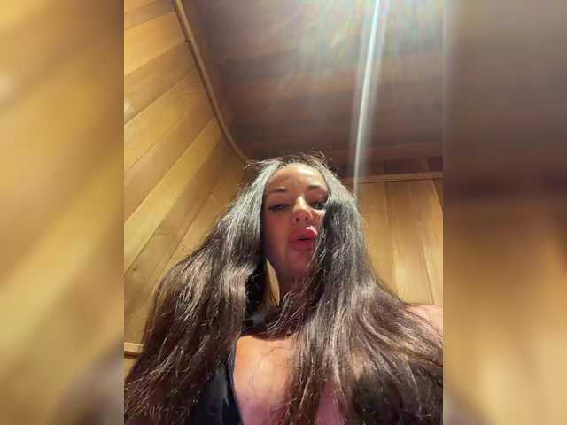 Vishenka7777's BongaCams show and profile