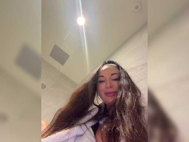 Vishenka7777's BongaCams show and profile