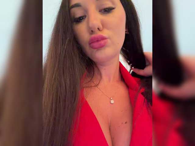 Vishenka7777's BongaCams show and profile