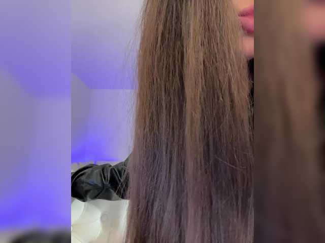 Vishenka7777's BongaCams show and profile