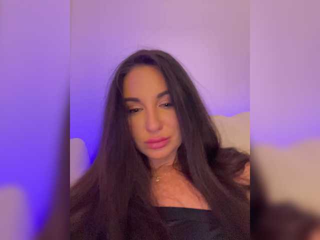 Vishenka7777's BongaCams show and profile