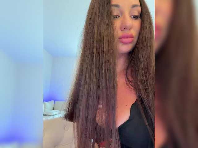 Vishenka7777's BongaCams show and profile