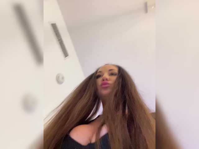 Vishenka7777's BongaCams show and profile