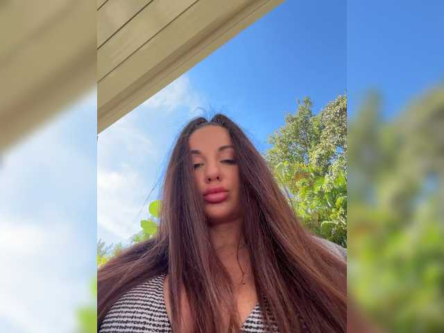 Vishenka7777's BongaCams show and profile