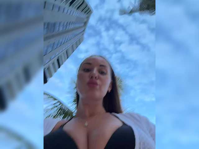 Sex chat gratuit in direct cu Vishenka7777 pe BongaCams