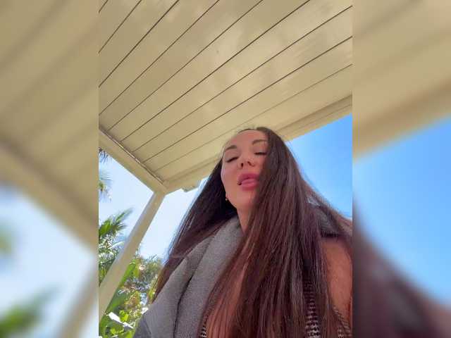 Vishenka7777's BongaCams show and profile