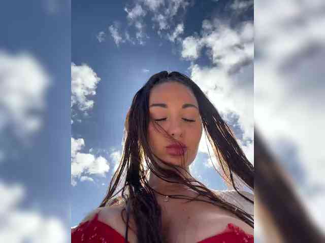 Vishenka7777 Live Webcam on BongaCams