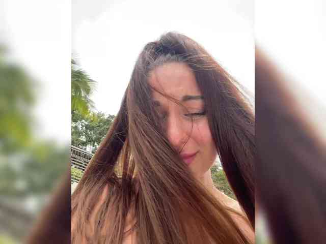 Vishenka7777 Live Webcam on BongaCams