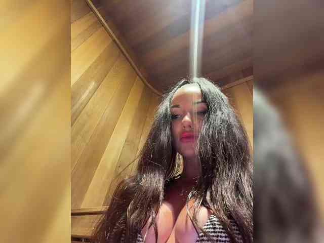 Vishenka7777 Live Webcam on BongaCams