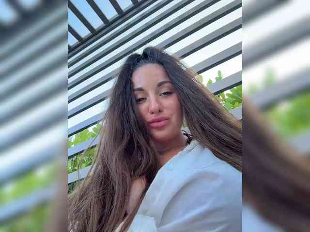Vishenka7777 Live Webcam on BongaCams