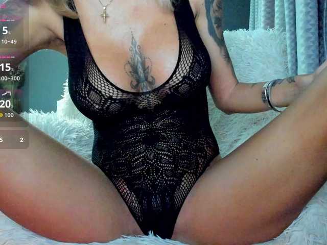  LovellyEmma chat room