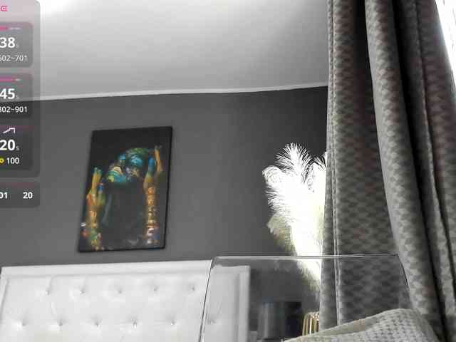 LovellyEmma webcam