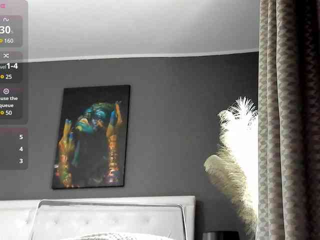 LovellyEmma webcam